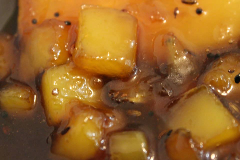 Aam Gura (Quick Sweet Mango Jaggery Pickle)