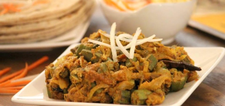 Masaledar bhindi (Spicy okra)