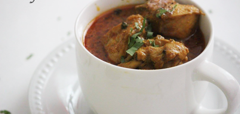 Nagpur Saoji Chicken curry