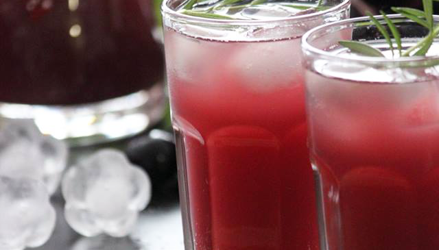 Grape-Pineapple Mint Fizz ( Sugar Free )